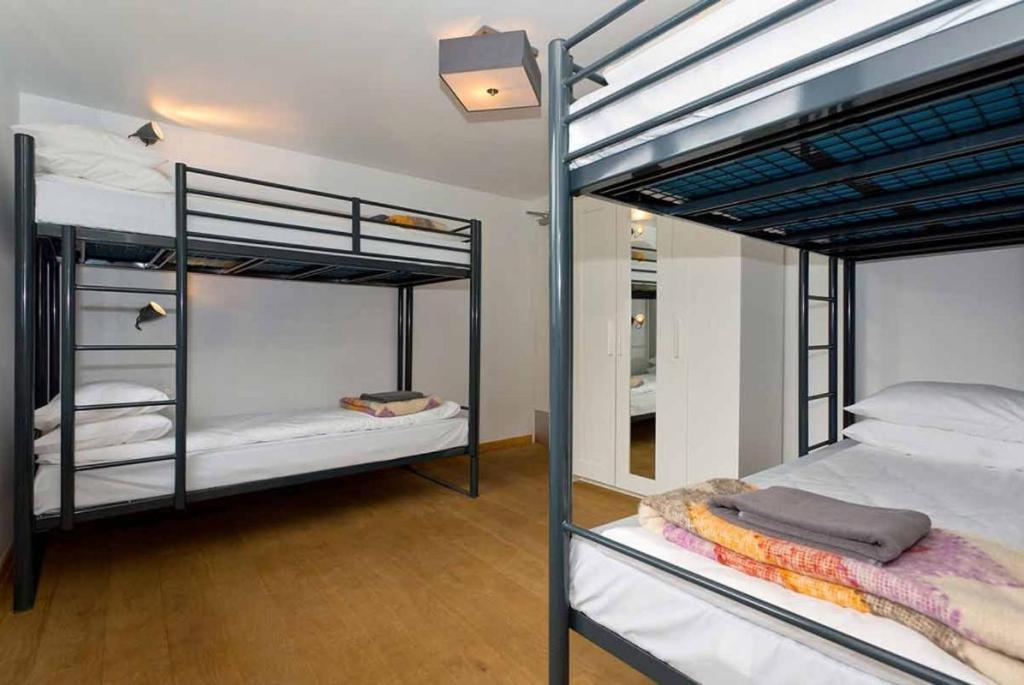 Bell House Hostel Londýn Exteriér fotografie